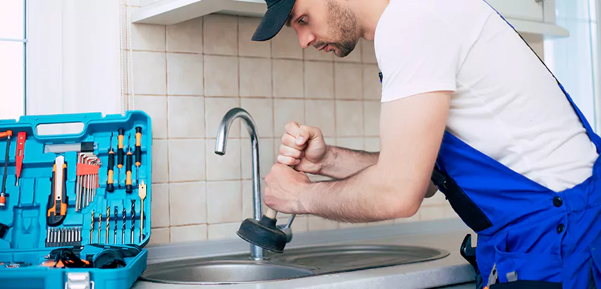 Emergency Plumber in Homewood